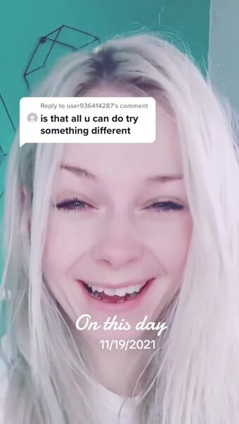 SmileyDani158 Nude Leaks OnlyFans Photo 497