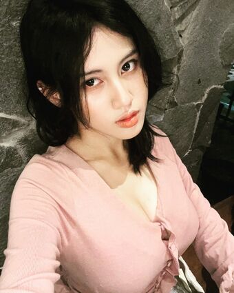 Deandra Aurelia Nude Leaks OnlyFans Photo 18