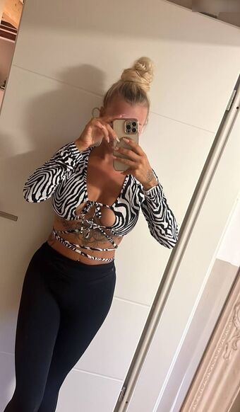 Eliza-Marie Klenner Nude Leaks OnlyFans Photo 3