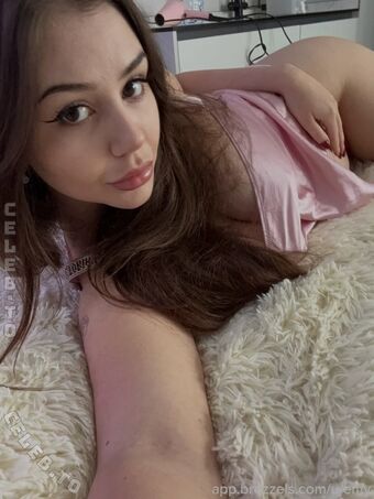Emyxoxo Nude Leaks OnlyFans Photo 4
