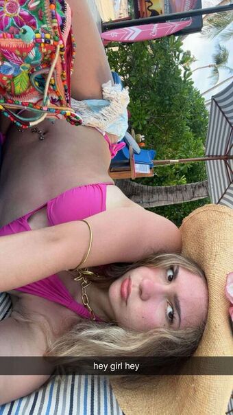 Ester Dobrik Nude Leaks OnlyFans Photo 156