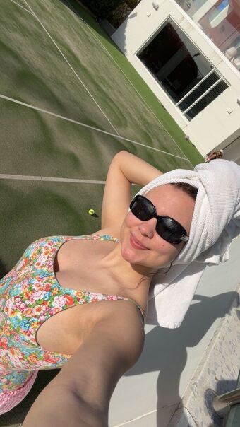 Ester Dobrik Nude Leaks OnlyFans Photo 161