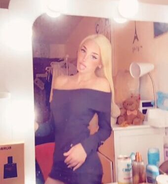 Gianna Demaio / Gianna_demaio21 / giannademaio_ Nude Leaks OnlyFans  – Leaked Models