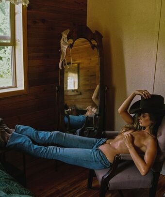 Gillian Nation Nude Leaks OnlyFans Photo 16