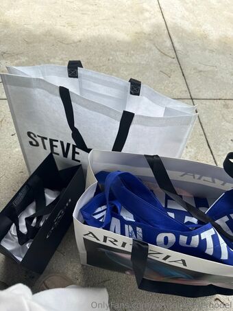 petiteblondemodel Nude Leaks OnlyFans Photo 39