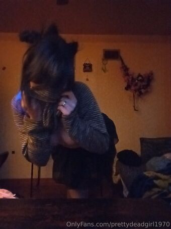 imprettydeadgirl Nude Leaks OnlyFans Photo 5