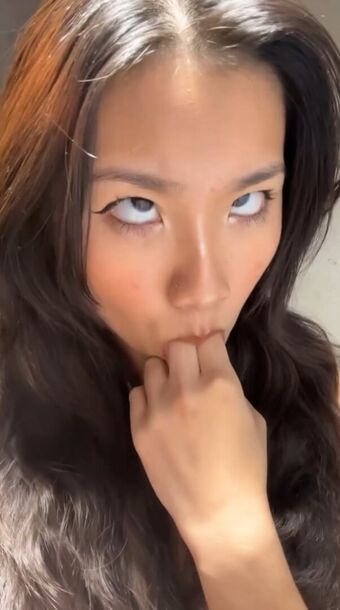 Iceddcoffeeluvrr Nude Leaks OnlyFans Photo 13