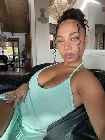 Jada Durroh Nude Leaks OnlyFans Photo 32