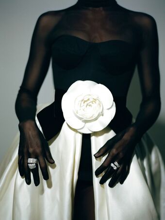 Julianne-Hough Nude Leaks OnlyFans Photo 467