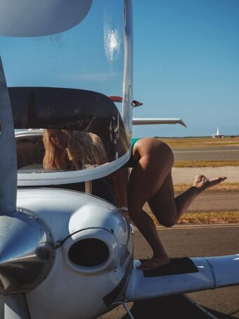 Katie Sigmond Nude Leaks OnlyFans Photo 33