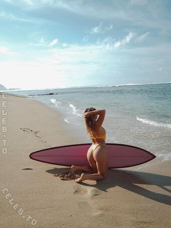 Katie Sigmond Nude Leaks OnlyFans Photo 28