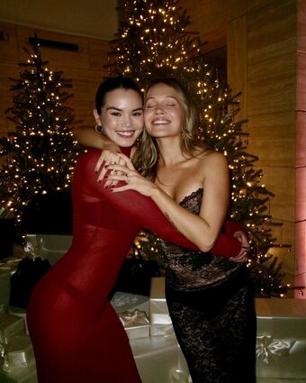 Kelli Berglund Nude Leaks OnlyFans Photo 116