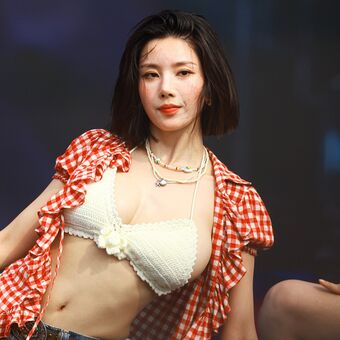 Kwon Eunbi Nude Leaks OnlyFans Photo 32