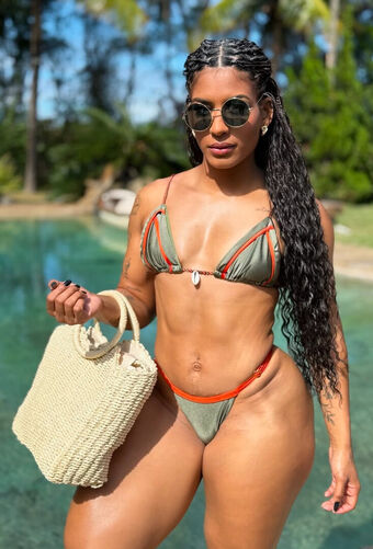 Larissa Felix Nude Leaks OnlyFans Photo 38