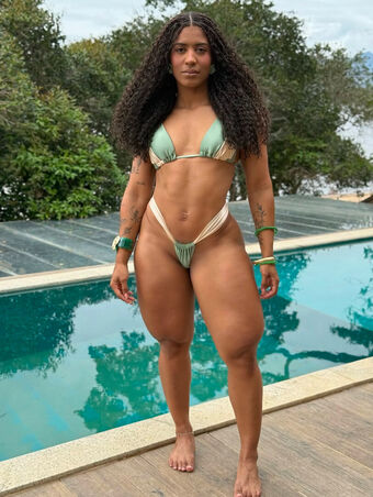Larissa Felix Nude Leaks OnlyFans Photo 45