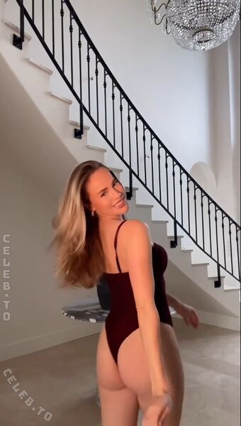 Liz Kaeber Nude Leaks OnlyFans Photo 44