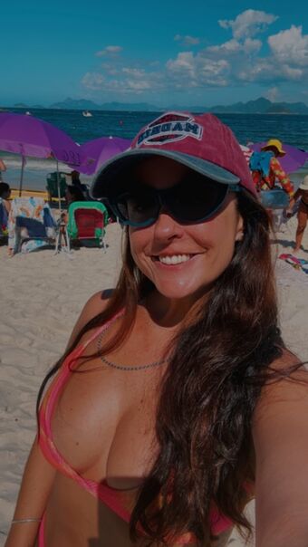 Márcia Magalhães Nude Leaks OnlyFans Photo 2