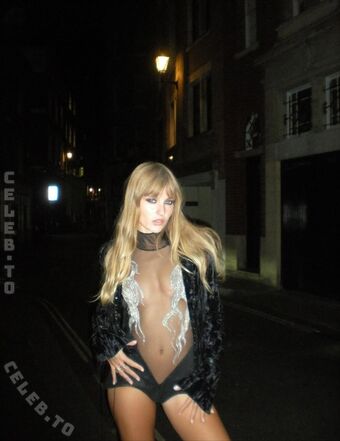 Victoria-de-angelis Nude Leaks OnlyFans Photo 796