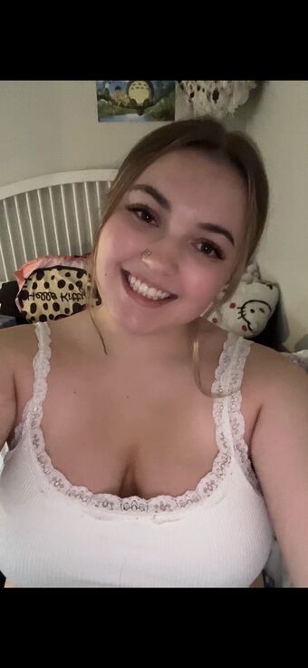 niaelsien Nude Leaks OnlyFans Photo 1