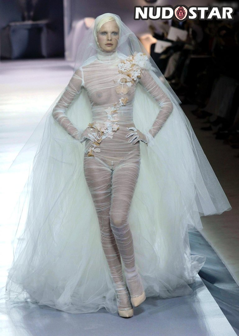 Oops_International Leaked Photo 14