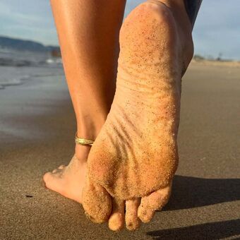 Pearl Gonzalez Nude Leaks OnlyFans Photo 4