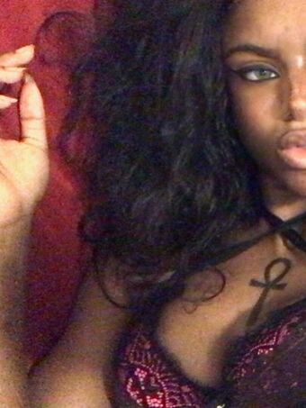 user1937926397 Nude Leaks OnlyFans Photo 40