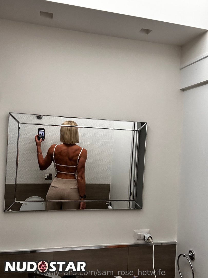 Sam_Rose_Hotwife Leaked Photo 4