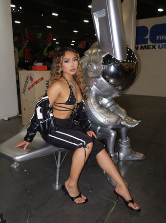 Sara Sheehan Nude Leaks OnlyFans Photo 12