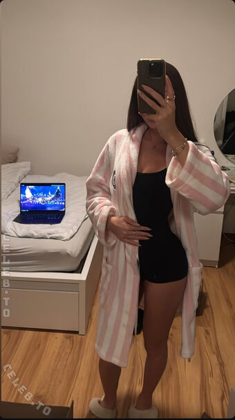 Serra.tzcn Nude Leaks OnlyFans Photo 5