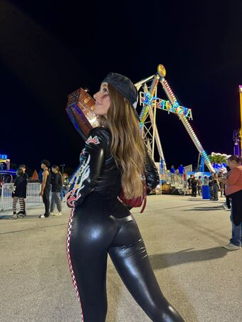 Sydney Lint Nude Leaks OnlyFans Photo 95