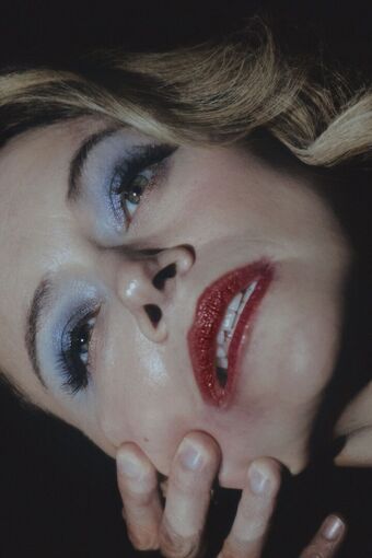 Tatiana Maslany Nude Leaks OnlyFans Photo 37