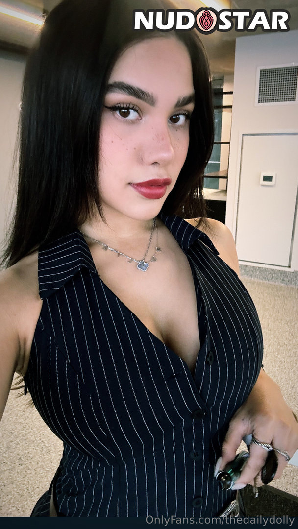 Thedailydolly Leaked Photo 9