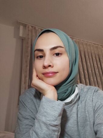 Yesim Bilgili Nude Leaks OnlyFans Photo 7