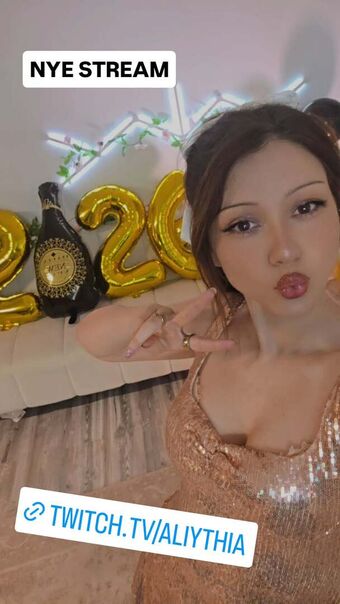 Aliythia Nude Leaks OnlyFans Photo 241