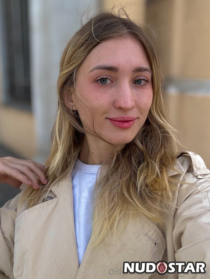 Amy_Lovvee Leaked Photo 8