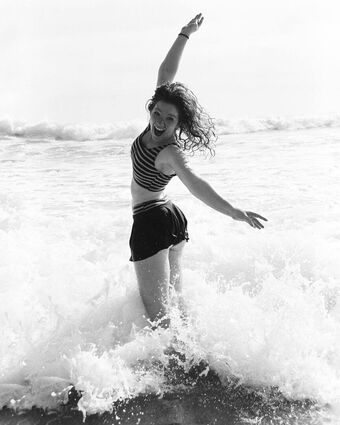 Annalise Basso Nude Leaks OnlyFans Photo 93