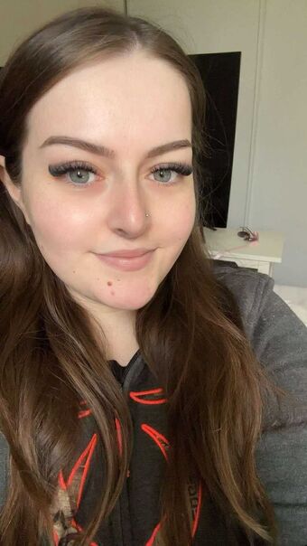 Its.emi444 Nude Leaks OnlyFans Photo 2