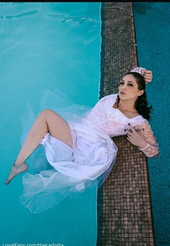 Carlotta Champagne Nude Leaks OnlyFans Photo 361