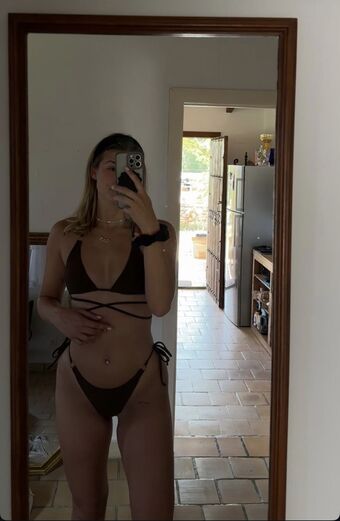 Caro Winter Nude Leaks OnlyFans Photo 3