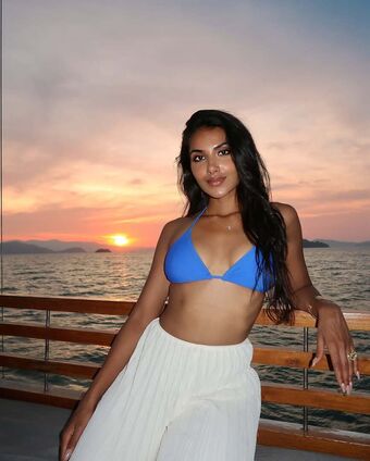 Chhavi Verg Kooner Nude Leaks OnlyFans Photo 1