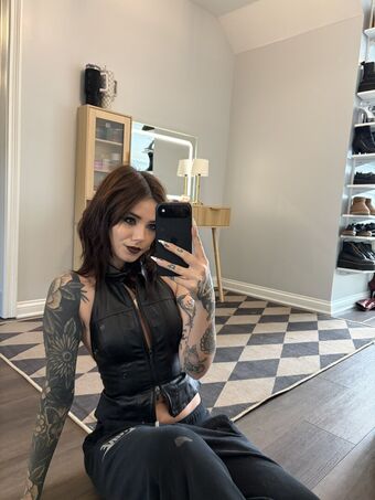 Claire Estabrook Nude Leaks OnlyFans Photo 48