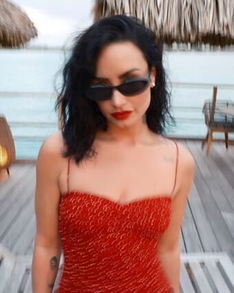 Demi Lovato Nude Leaks OnlyFans Photo 727