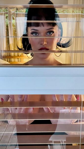 Megan Louise Nude Leaks OnlyFans Photo 37