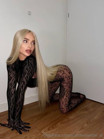 Diana Barbie Nude Leaks OnlyFans Photo 9