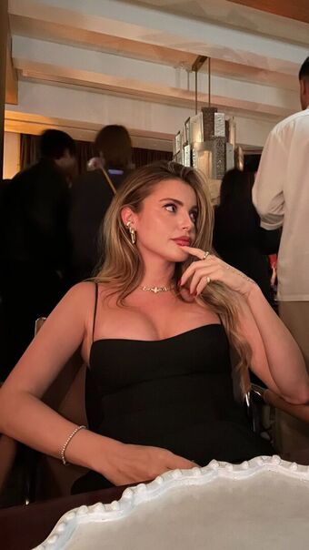 Ezgi Eyuboglu Nude Leaks OnlyFans Photo 31