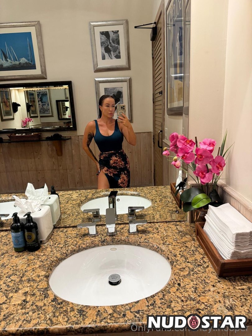 Haylihooper Leaked Photo 10