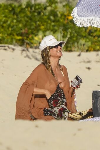 Heidi Klum Nude Leaks OnlyFans Photo 341