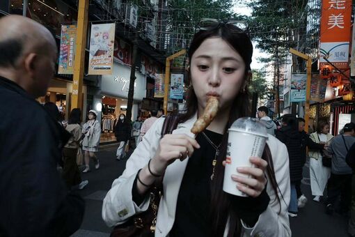 Huh Yunjin 허윤진 Nude Leaks OnlyFans Photo 165