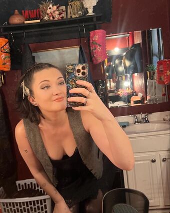 Isa Briones Nude Leaks OnlyFans Photo 43