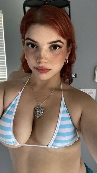 Jasilienn Nude Leaks OnlyFans Photo 12